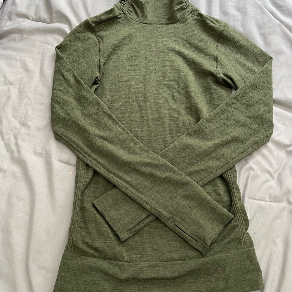 athleta olive green turtleneck